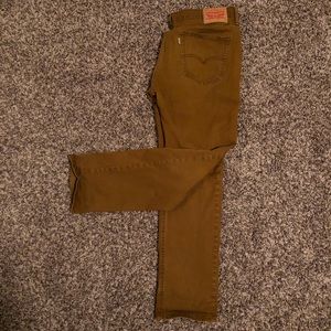 Levi's 541 33 x 32 pants
